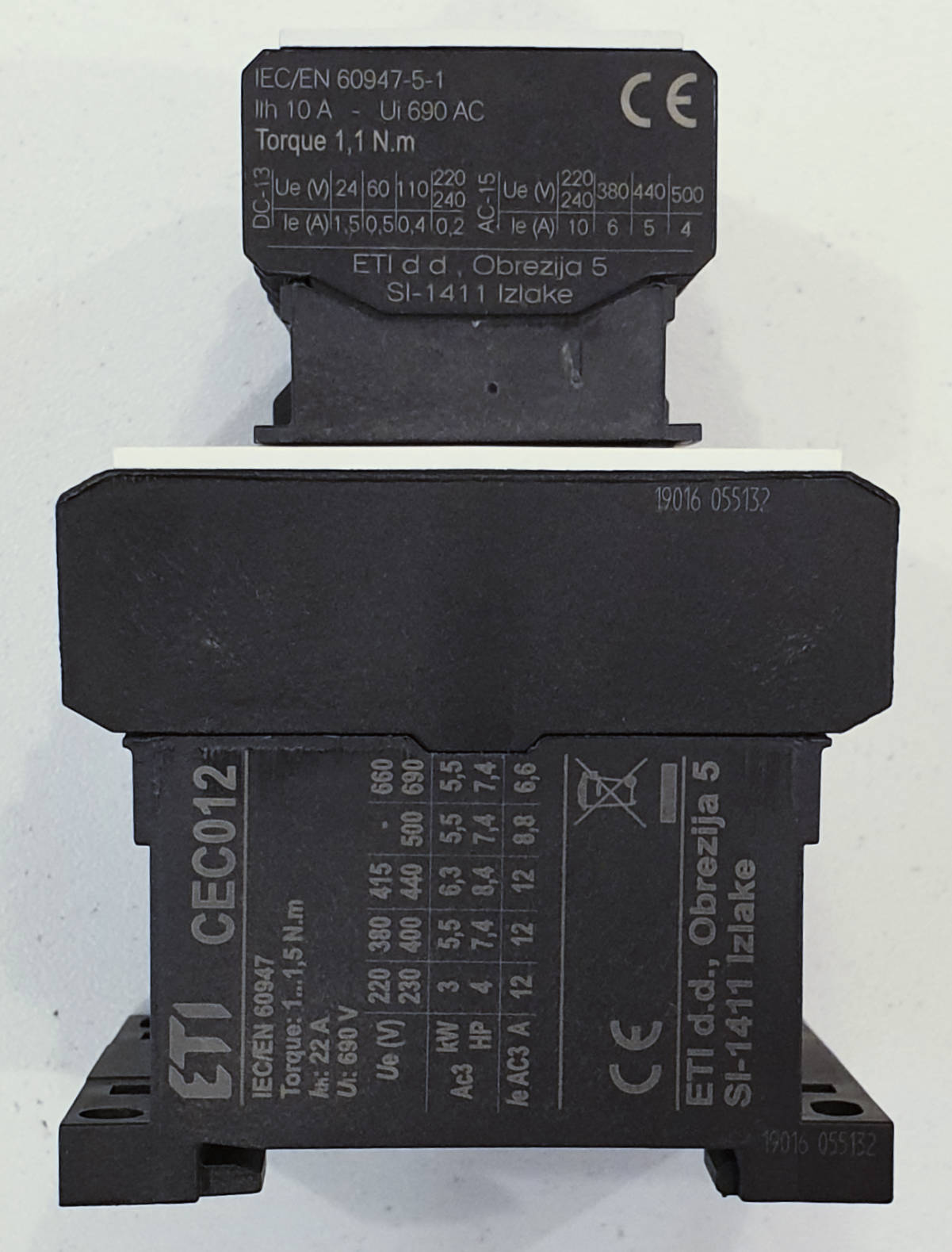 kontaktorius-magnetinis-paleidiklis-modul-3f-5-5kw-vald-220v-12a-cec012